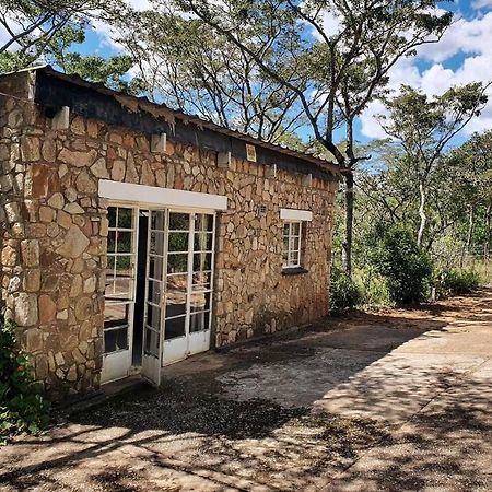 Beautiful 1-Bed Cottage In Juliasdale Exterior photo